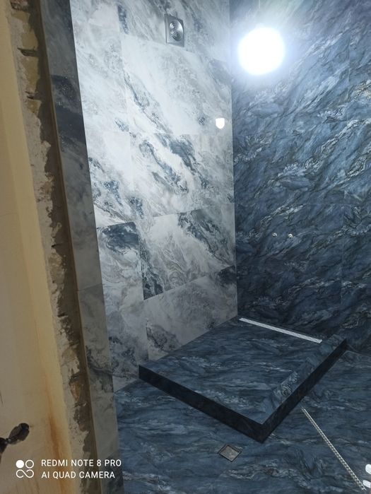 Уста кафелчи плиточник