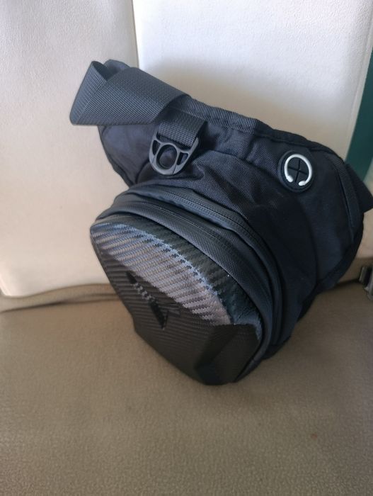 Мото чанта за бедро