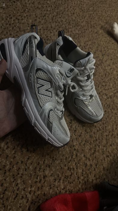 Кроссовки в отличном состояние