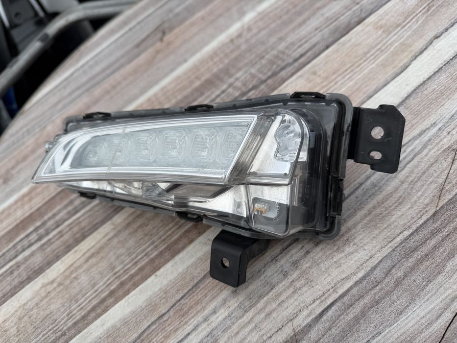 Халоген Suzuki Vitara