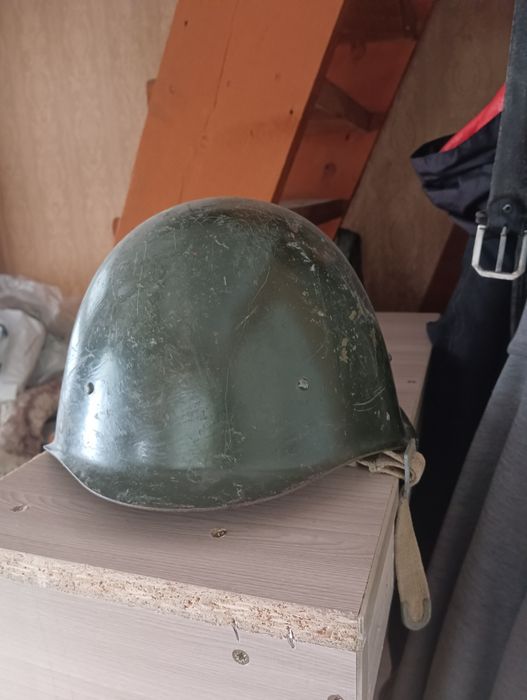Продам каску.  .