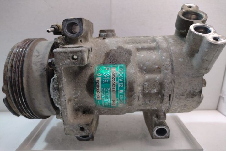Compresor Clima 8200037058 Renault Twingo prima generatie (facelift)