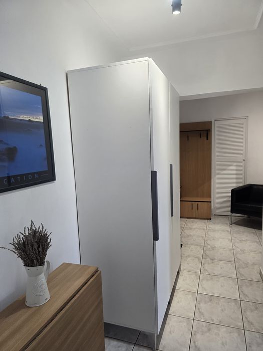 Inchiriez apartament 3 camere mobiliat, utilat , cu vedere la Parcul Tineretului