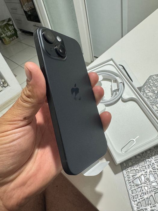 Iphone 15 black 128gb NOU 0 incarcari