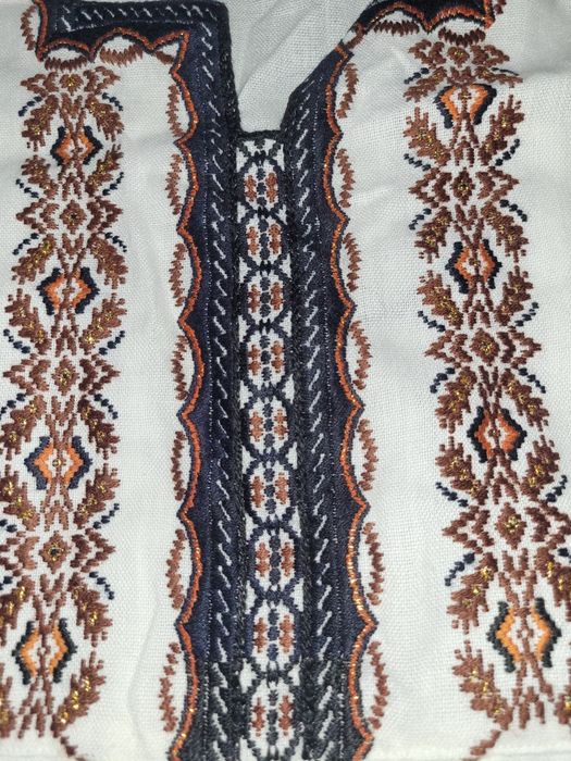 Ie populara cusuta manual