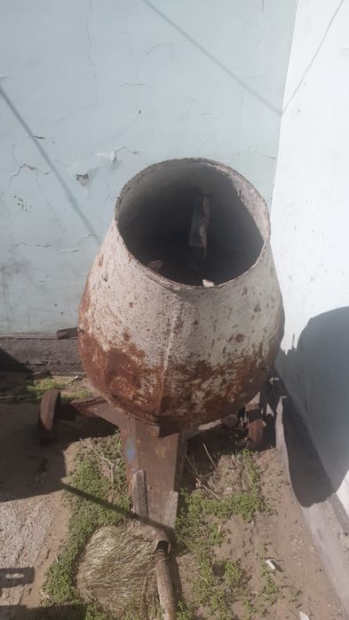 Продам вибростол и мешалку