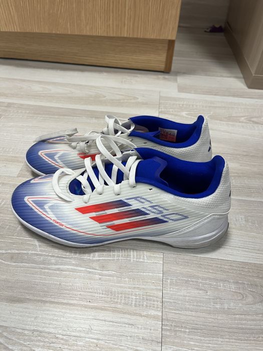 Кроссовки Adidas f50