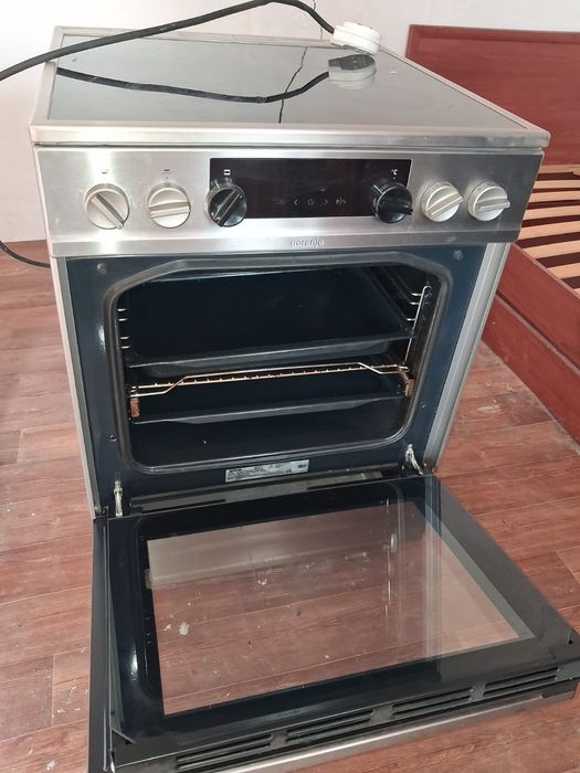 Продам электроплита