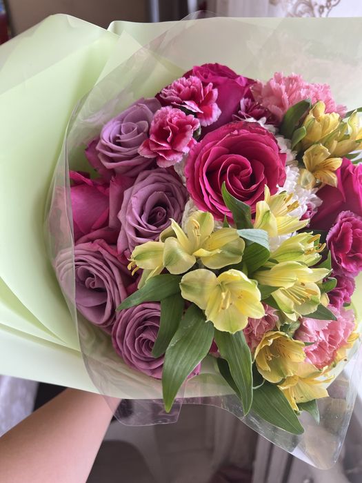 Продам букет цветов