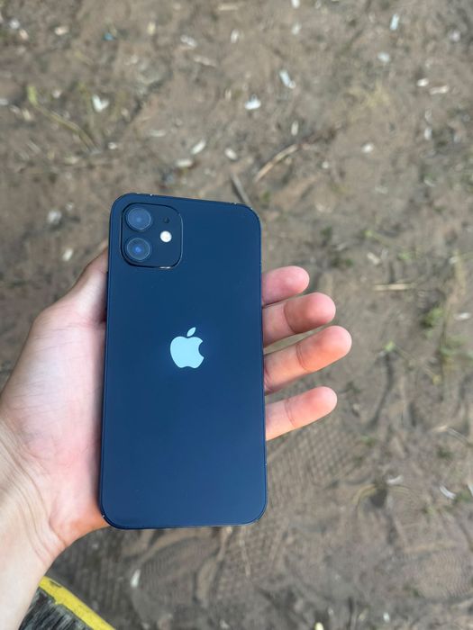 Продам либо обменяю айфон 12