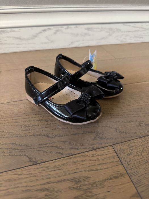 Туфли на девочку