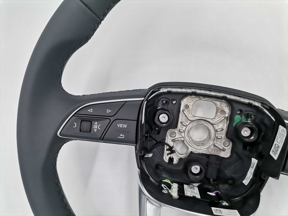 Нов Черен Кожен Волан Audi Q2 GA 81A 81A419091AE