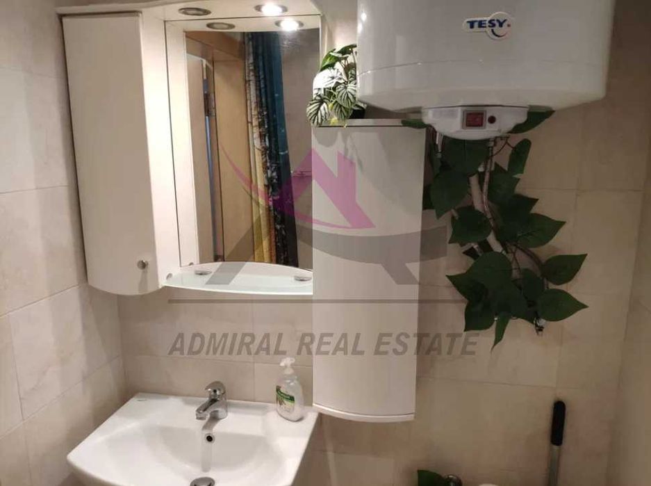 Продава се Двустаен апартамент в Варна, Общината - 73 кв.м за 3411 €/кв.м - Снимка #5