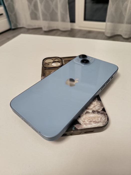 Vând iPhone 14 Plus 128GB