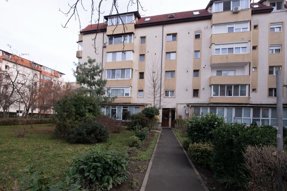 Iulius Mall, parter, 70 mp