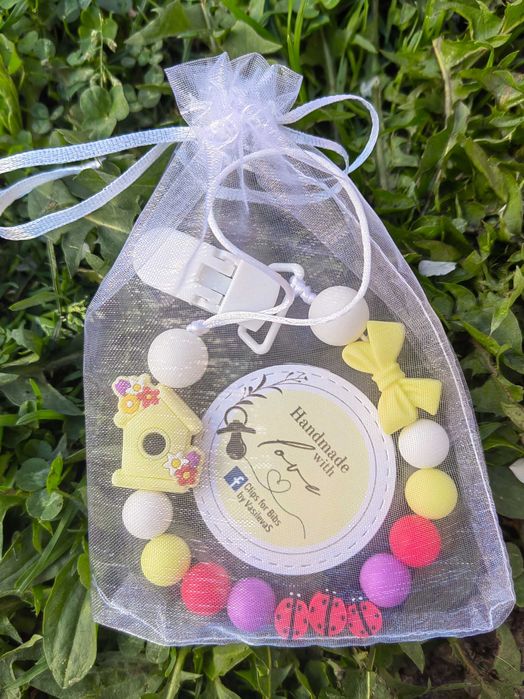 Клипс за биберон без име