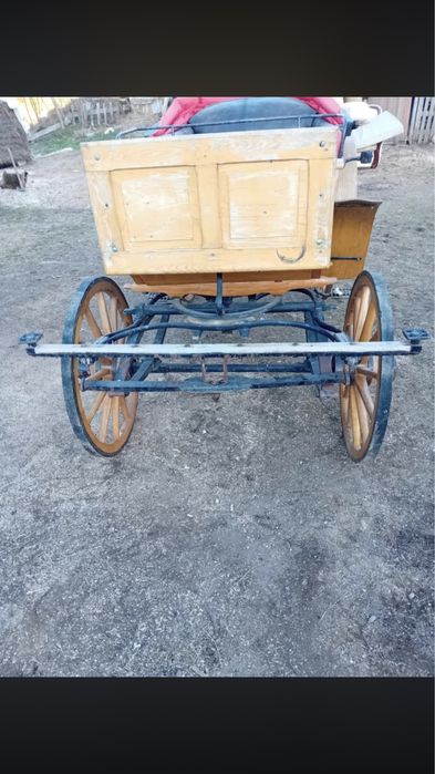 Vand Sareta /Trasura de cai in stare foarte buna