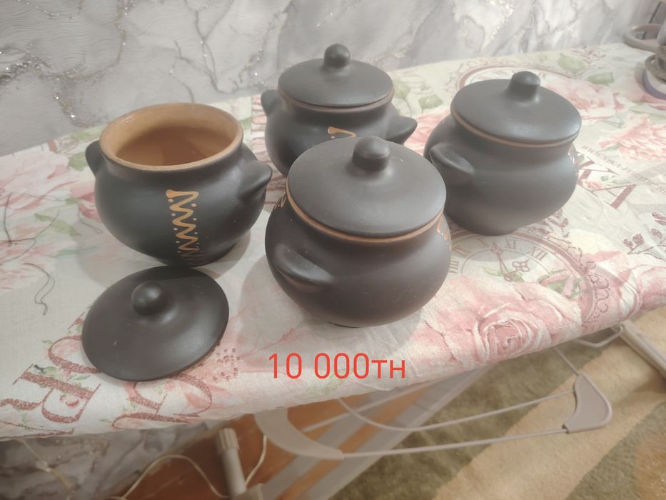 Продам глиняные горшочки