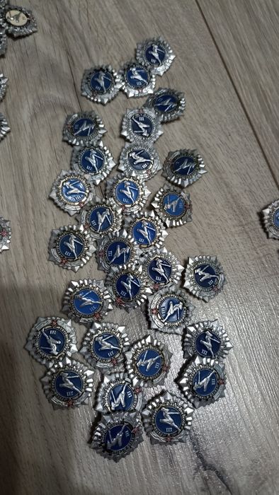 Значки  ГТО времён СССР