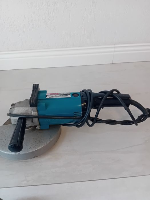 Flex Mare  Makita