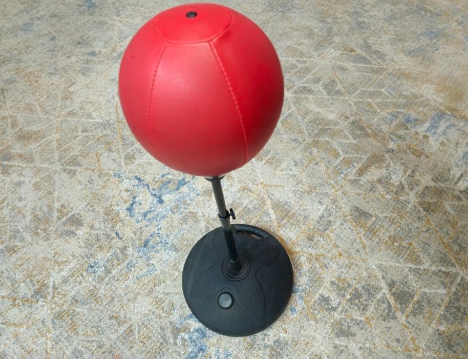 Продам --- грушу