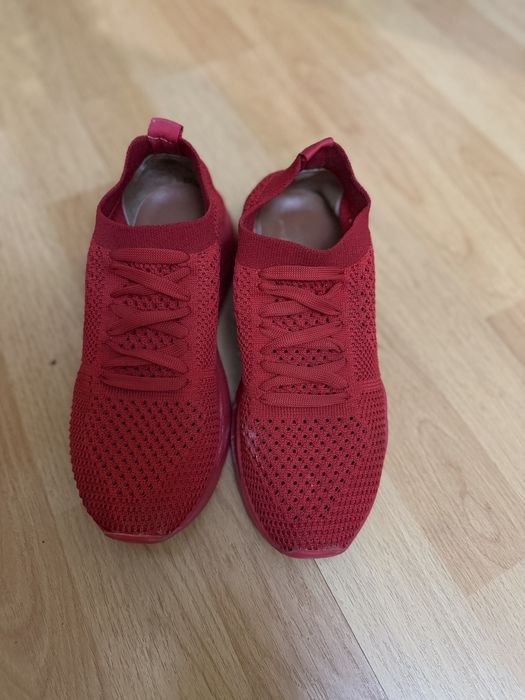 Красовки женские