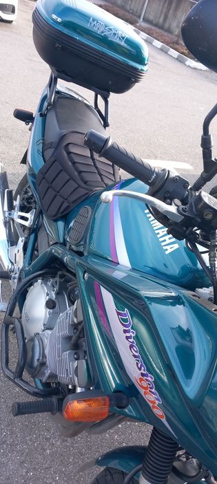 Motocicleta yamaha xj 900