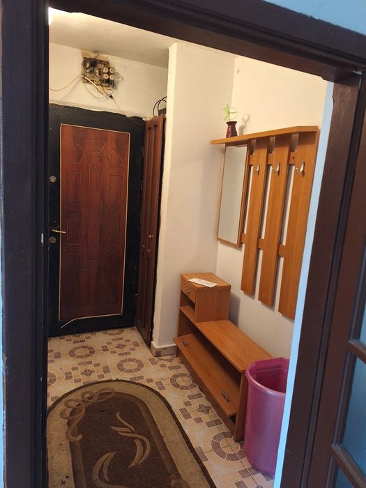 Inchiriez garsoniera cf 1