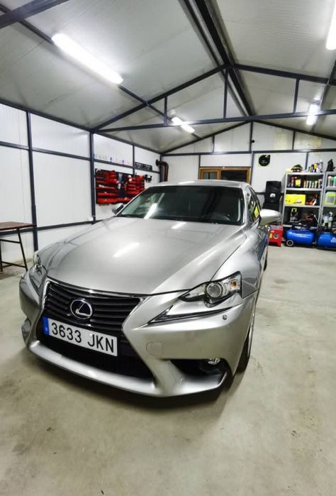 Lexus IS300 H Hibrid