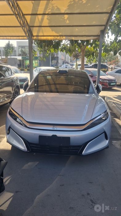 BYD hanL sof elektr