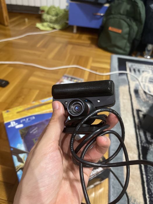 Playstation 3 с периферия и видео игри