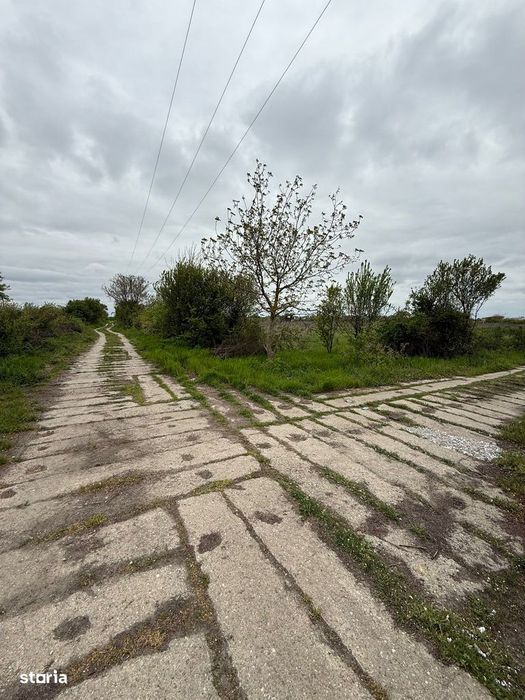 Teren intravilant in proximitate A0