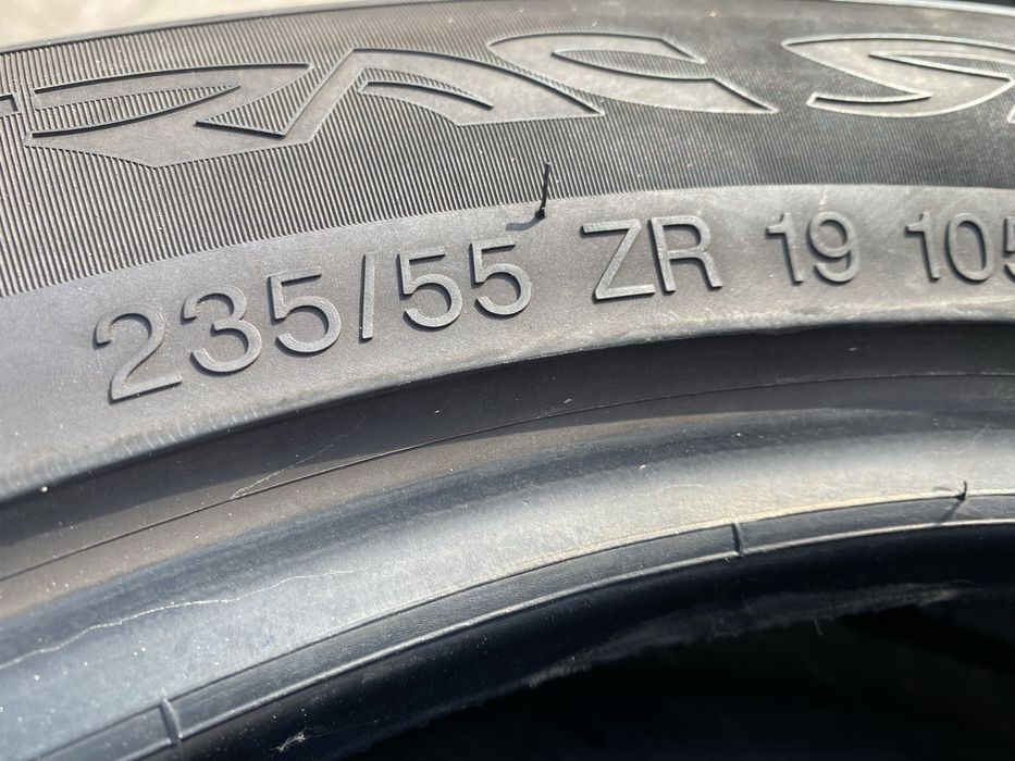 Шины 235/55/19 пара бу