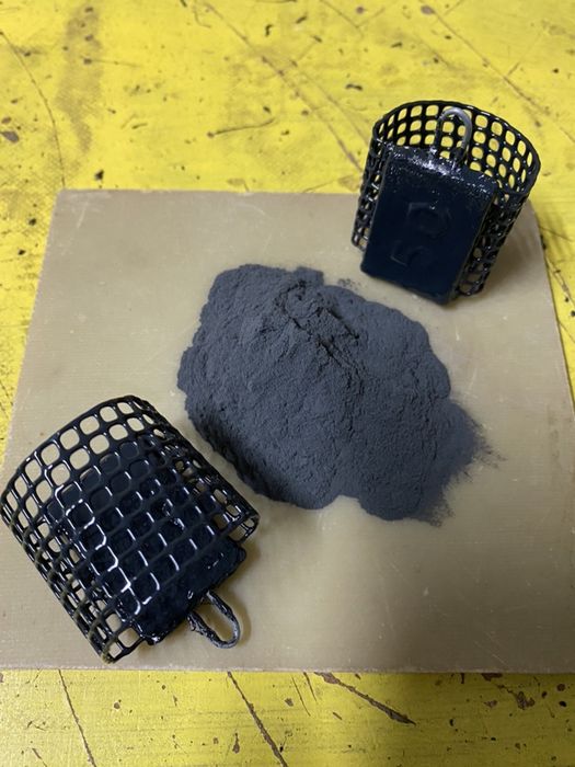 Vopsea praf plastifianta