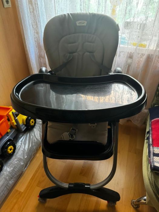 Стул для кормления