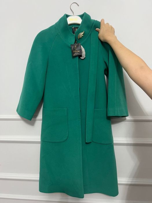 Продается турецкое пальто 5000тг