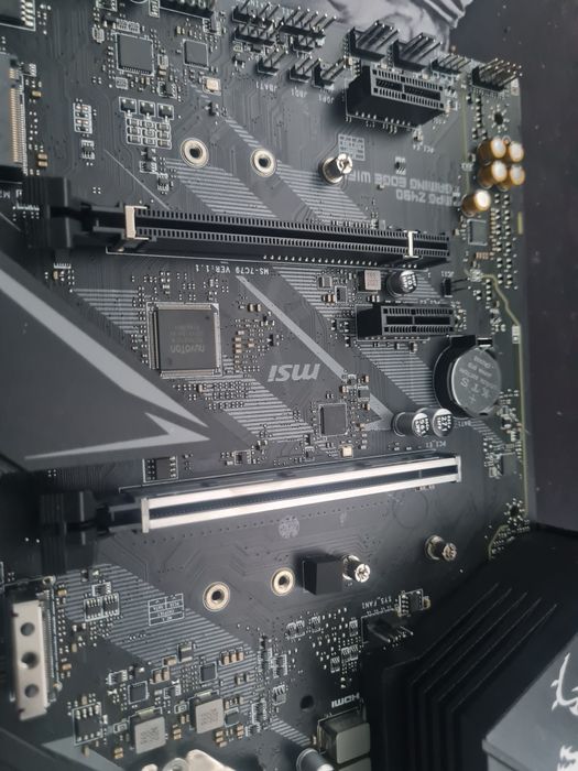 Placa de bază msi mpg z490 edge  wifi