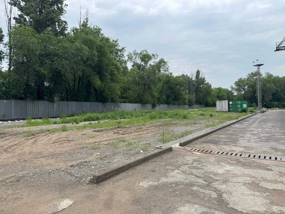 Открытая площадка под аренду
