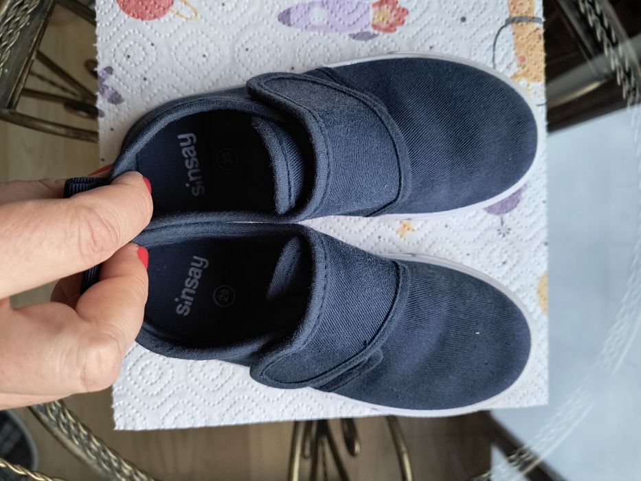 Гуменки/пантофки 29 и 30 номер, чехли за баня 30 номер