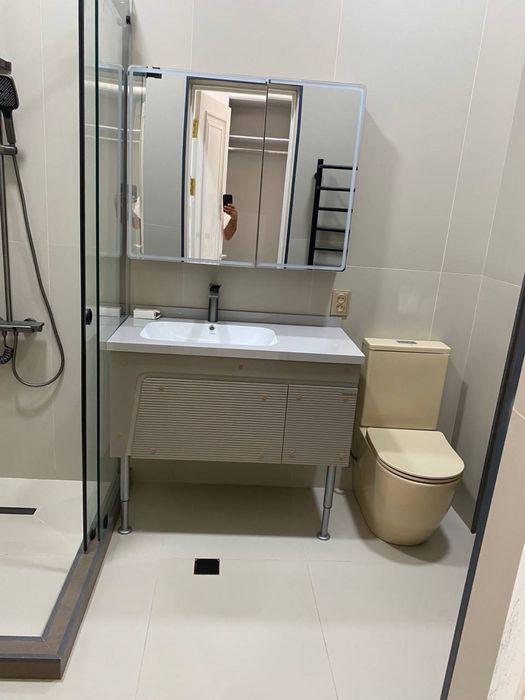 Mirabad Avenue  1 комнатная с ремонтом