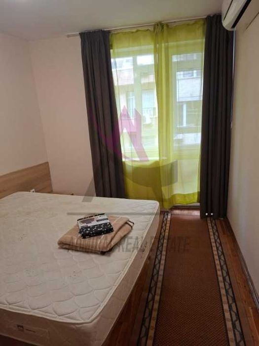 Атрактивен -тристаен -Цветен квартал