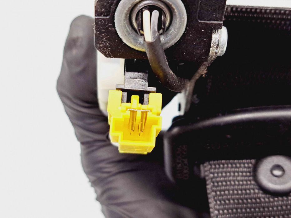 Centura stanga spate Mercedes Clasa E (W212) AMG [Fabr 2009-2016] 340