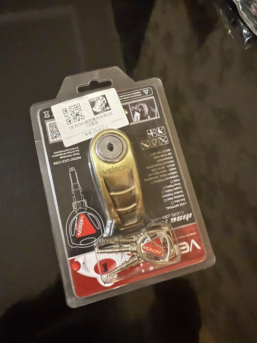 Противоугонный замок для мотоциклов, мопедов, велосипедов.