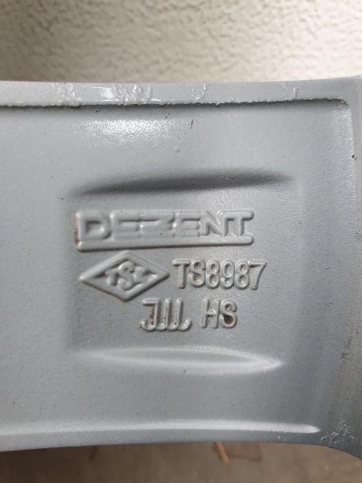 Джанти DEZENT G. За VW AUDI SEAT SKODA Mercedes R17 5x112 ET40 7.5J