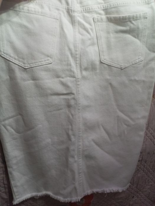 Срочно продам джинсовую юбку DENIM