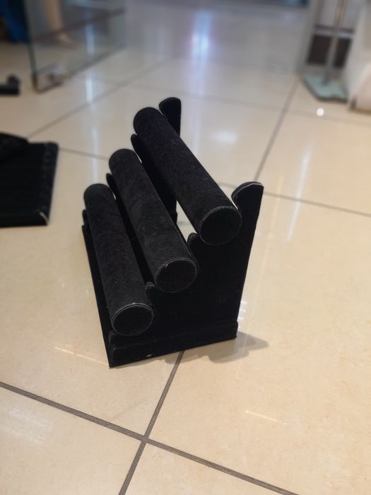 Пролам  подставки Стойки для бюжетерии.