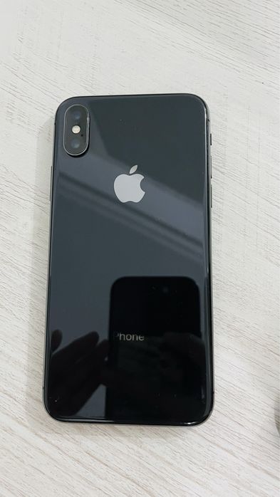 Продается iPhone X