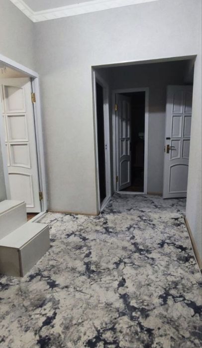 Продается 3/3/5 квартира Ахмад Югнаки.