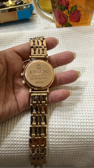 Бриллиантовые часы