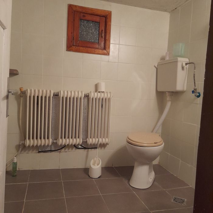 Продава се Промишлена сграда в Велико Търново, Бузлуджа - 250 кв.м за 633 €/кв.м - Снимка #10